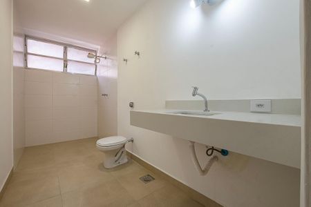 Apartamento para alugar com 198m², 3 quartos e 2 vagas Apartamento para alugar com 198m², 3 quartos e 2 vagasBanheiro