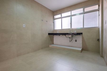 Apartamento para alugar com 198m², 3 quartos e 2 vagas Apartamento para alugar com 198m², 3 quartos e 2 vagasCozinha