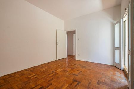 Apartamento para alugar com 198m², 3 quartos e 2 vagas Apartamento para alugar com 198m², 3 quartos e 2 vagasQuarto 2