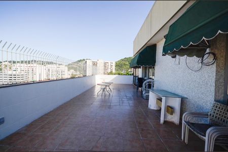 Apartamento à venda com 400m², 6 quartos e 2 vagasVaranda da Sala