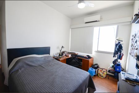 Apartamento à venda com 400m², 6 quartos e 2 vagasQuarto 1