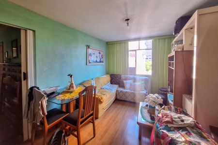 Apartamento à venda com 65m², 2 quartos e 1 vagaSala