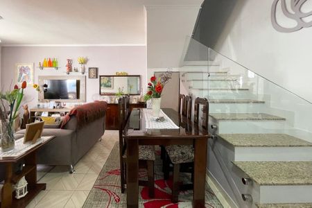 Casa à venda com 187m², 3 quartos e 2 vagas Casa à venda com 187m², 3 quartos e 2 vagasSala