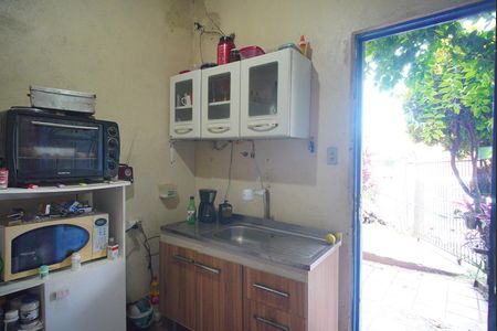 Casa à venda com 380m², 2 quartos e 2 vagas Casa à venda com 380m², 2 quartos e 2 vagasCozinha
