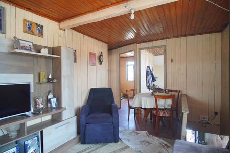 Casa à venda com 380m², 2 quartos e 2 vagas Casa à venda com 380m², 2 quartos e 2 vagasSala