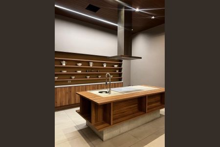 Apartamento à venda com 65m², 2 quartos e 1 vaga Apartamento à venda com 65m², 2 quartos e 1 vagaÁrea comum - Salão de festas