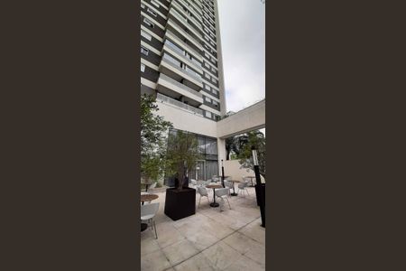 Apartamento à venda com 65m², 2 quartos e 1 vaga Apartamento à venda com 65m², 2 quartos e 1 vagaÁrea comum - Salão de festas