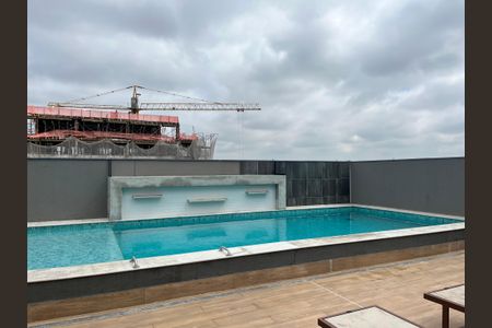 Studio para alugar com 24m², 1 quarto e sem vaga Studio para alugar com 24m², 1 quarto e sem vagaÁrea comum - Piscina