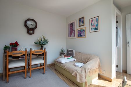 Casa à venda com 140m², 3 quartos e 1 vagaEdícula