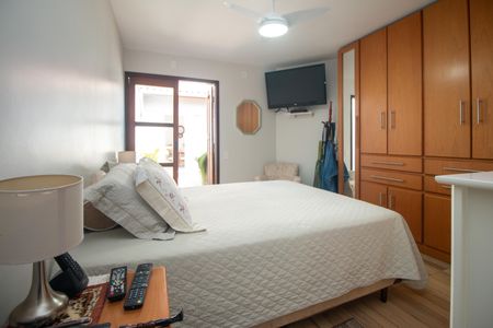 Casa à venda com 140m², 3 quartos e 1 vagaSuíte