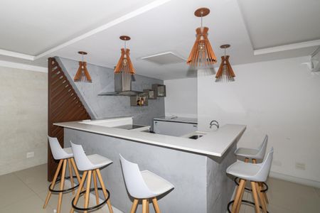 Apartamento à venda com 98m², 3 quartos e 1 vaga Apartamento à venda com 98m², 3 quartos e 1 vagaÁrea comum