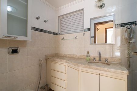 Apartamento à venda com 98m², 3 quartos e 1 vaga Apartamento à venda com 98m², 3 quartos e 1 vagaBanheiro