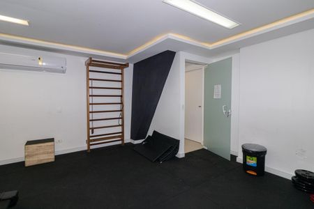 Apartamento à venda com 98m², 3 quartos e 1 vaga Apartamento à venda com 98m², 3 quartos e 1 vagaAcademia