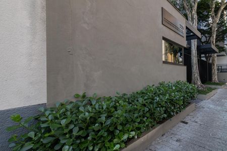 Apartamento à venda com 98m², 3 quartos e 1 vaga Apartamento à venda com 98m², 3 quartos e 1 vagaFachada