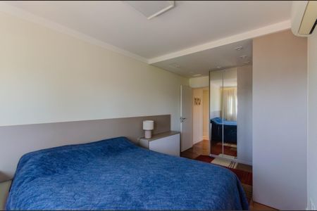 Apartamento à venda com 149m², 4 quartos e 2 vagas Apartamento à venda com 149m², 4 quartos e 2 vagasSuíte 2