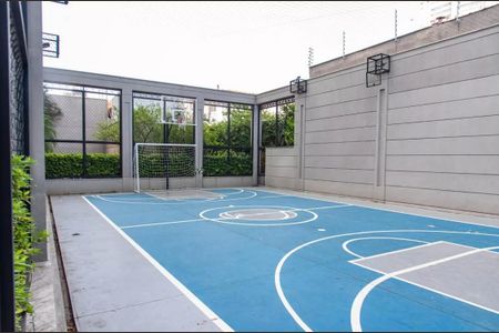 Apartamento à venda com 149m², 4 quartos e 2 vagas Apartamento à venda com 149m², 4 quartos e 2 vagasÁrea comum - Quadra Esportiva