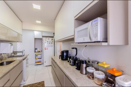 Apartamento à venda com 149m², 4 quartos e 2 vagas Apartamento à venda com 149m², 4 quartos e 2 vagasCozinha