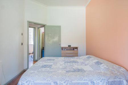 Casa à venda com 200m², 4 quartos e sem vaga Casa à venda com 200m², 4 quartos e sem vagaQuarto 3