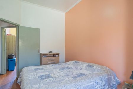 Casa à venda com 200m², 4 quartos e sem vaga Casa à venda com 200m², 4 quartos e sem vagaQuarto 3