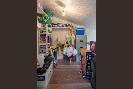 Casa à venda com 200m², 4 quartos e sem vaga Casa à venda com 200m², 4 quartos e sem vagaDepósito