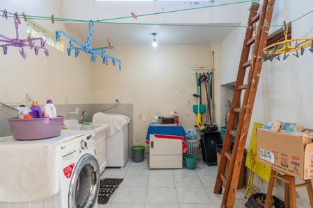 Casa à venda com 200m², 4 quartos e sem vaga Casa à venda com 200m², 4 quartos e sem vagaÁrea de Serviço