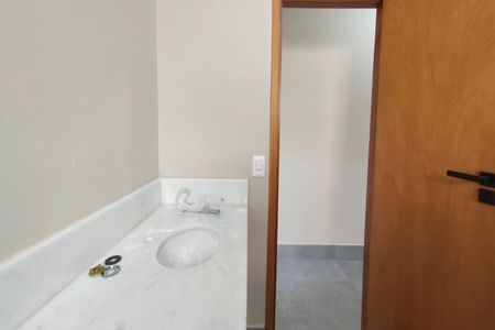 Casa à venda com 120m², 3 quartos e 2 vagasBanheiro Social