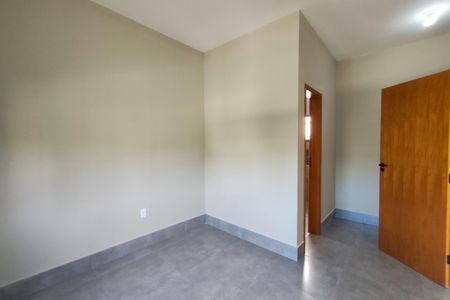 Casa à venda com 120m², 3 quartos e 2 vagasSuíte