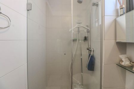 Apartamento à venda com 82m², 2 quartos e 2 vagasBanheiro Social