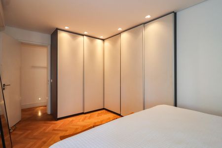 Apartamento à venda com 160m², 3 quartos e 2 vagasSuíte 2