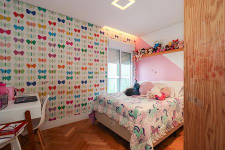 Apartamento à venda com 160m², 3 quartos e 2 vagasSuíte 1