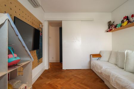 Apartamento à venda com 160m², 3 quartos e 2 vagasSuíte 3