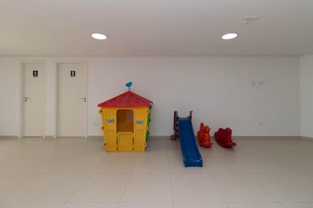 Apartamento à venda com 39m², 1 quarto e 1 vaga Apartamento à venda com 39m², 1 quarto e 1 vagaÁrea comum - Salão de festas