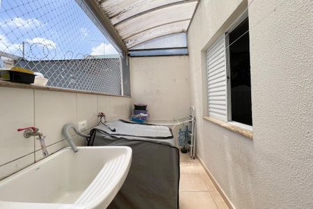 Apartamento à venda com 56m², 2 quartos e 2 vagas Apartamento à venda com 56m², 2 quartos e 2 vagasÁrea de Serviço