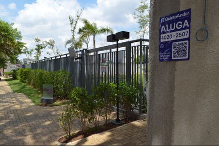 Apartamento para alugar com 55m², 2 quartos e 1 vagaFachada + Plaquinha