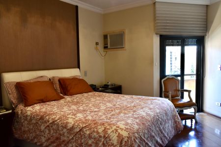 Apartamento à venda com 185m², 4 quartos e 3 vagasSuíte Master