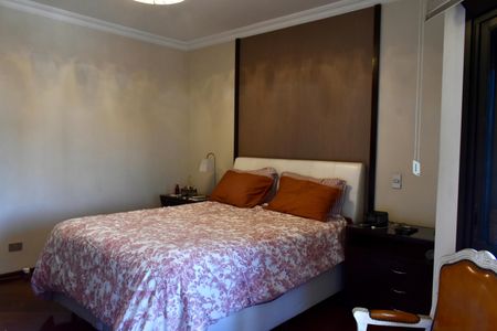 Apartamento à venda com 185m², 4 quartos e 3 vagasSuíte Master