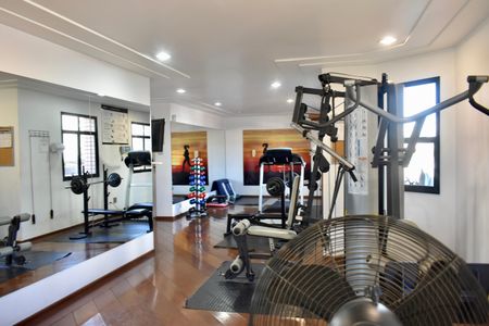 Apartamento à venda com 185m², 4 quartos e 3 vagasÁrea comum - Academia