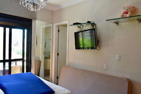 Apartamento à venda com 185m², 4 quartos e 3 vagasSuíte 2