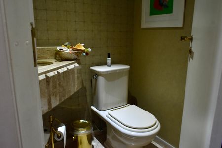 Apartamento à venda com 185m², 4 quartos e 3 vagasLavabo