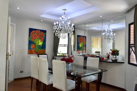 Apartamento à venda com 185m², 4 quartos e 3 vagasSala de Jantar
