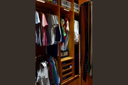 Apartamento à venda com 185m², 4 quartos e 3 vagasSuíte Master