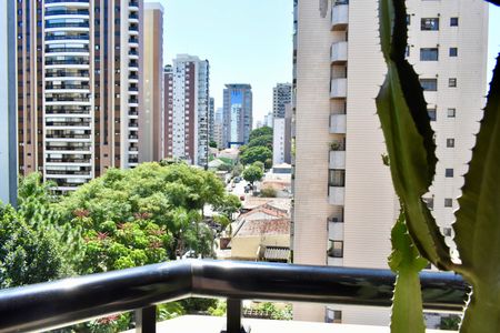 Apartamento à venda com 185m², 4 quartos e 3 vagasEscritório