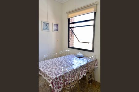 Apartamento à venda com 185m², 4 quartos e 3 vagasCopa