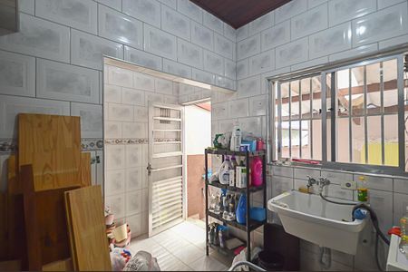 Casa à venda com 250m², 3 quartos e 3 vagas Casa à venda com 250m², 3 quartos e 3 vagasÁrea de Serviço