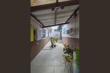 Casa à venda com 250m², 3 quartos e 3 vagas Casa à venda com 250m², 3 quartos e 3 vagasQuintal