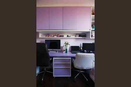 Apartamento à venda com 58m², 2 quartos e 1 vagaQuarto 2