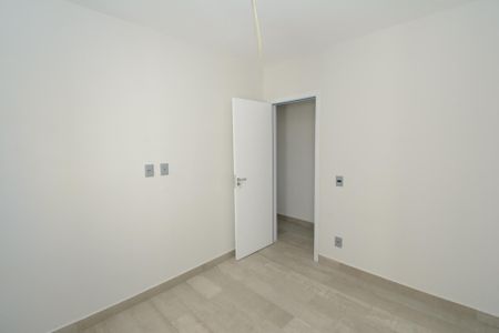 Apartamento à venda com 61m², 2 quartos e 2 vagas Apartamento à venda com 61m², 2 quartos e 2 vagasQuarto 1