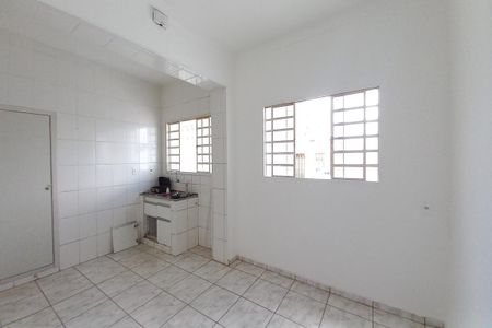 Casa à venda com 82m², 2 quartos e 1 vaga Casa à venda com 82m², 2 quartos e 1 vagaCozinha