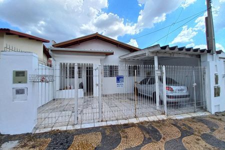 Casa à venda com 82m², 2 quartos e 1 vaga Casa à venda com 82m², 2 quartos e 1 vagaFachada do Prédio
