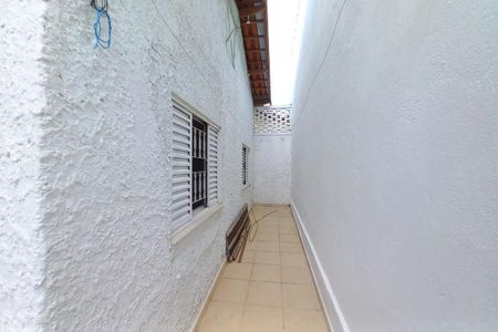 Casa à venda com 82m², 2 quartos e 1 vaga Casa à venda com 82m², 2 quartos e 1 vagaCorredor